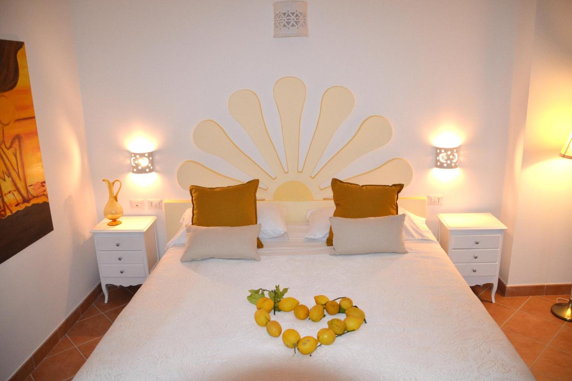 Villa Santa Chiara Positano Suites Exteriér fotografie