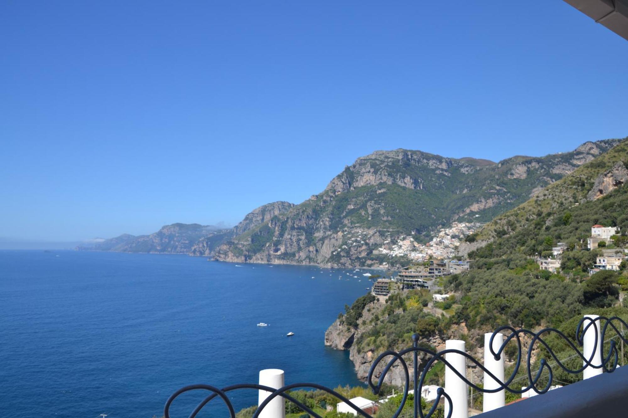 Villa Santa Chiara Positano Suites Exteriér fotografie